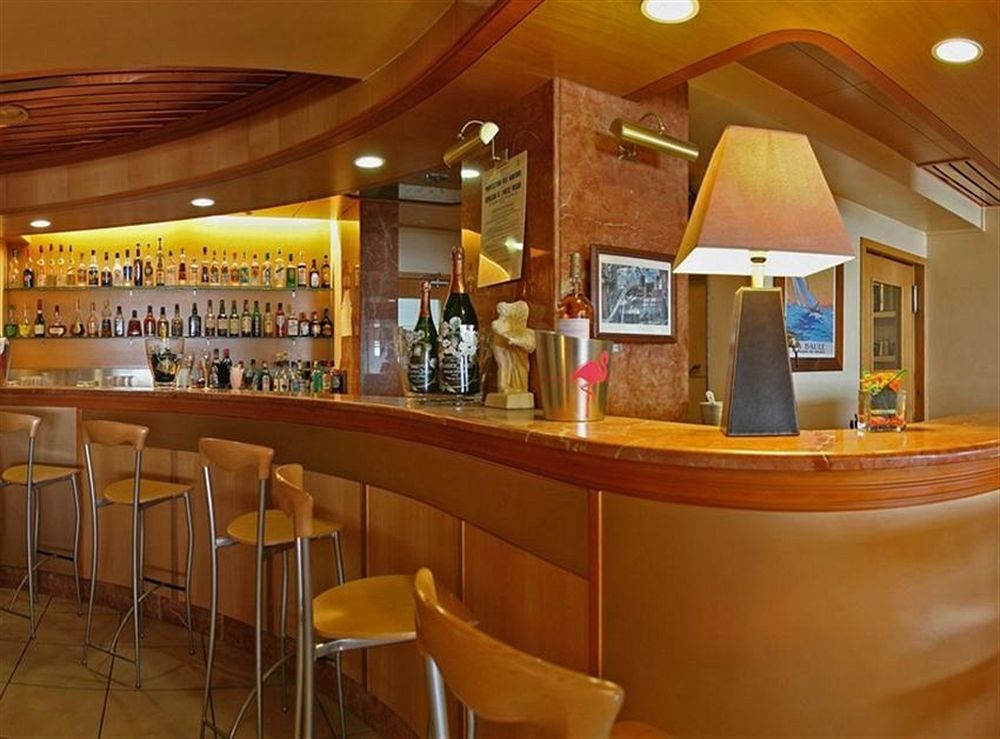 Hotel Le Christina La Baule-Escoublac Esterno foto